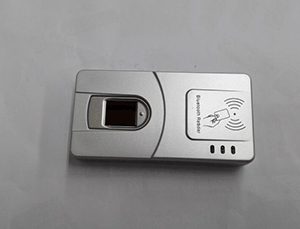Портативный сканер отпечатков пальцев